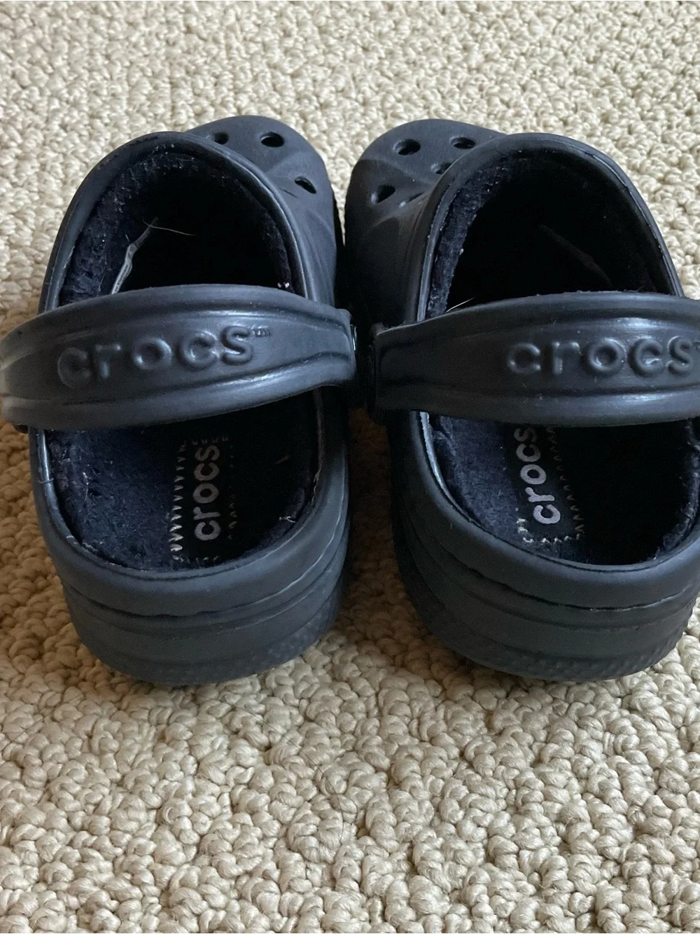CROCS Kids Black Classic Clog with Heel Strap Size 8-9